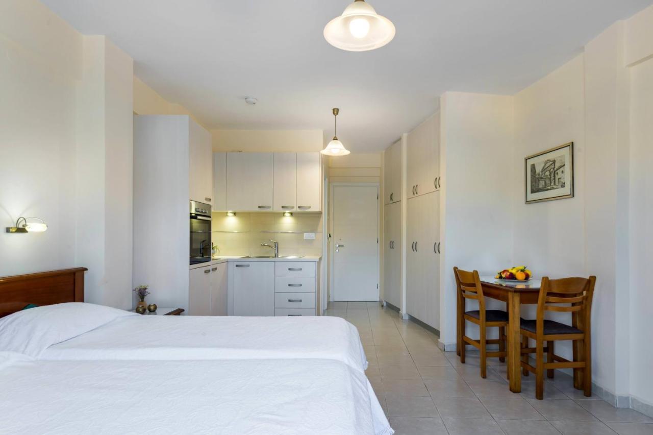 Rouchotas Apartments Argostoli  Esterno foto