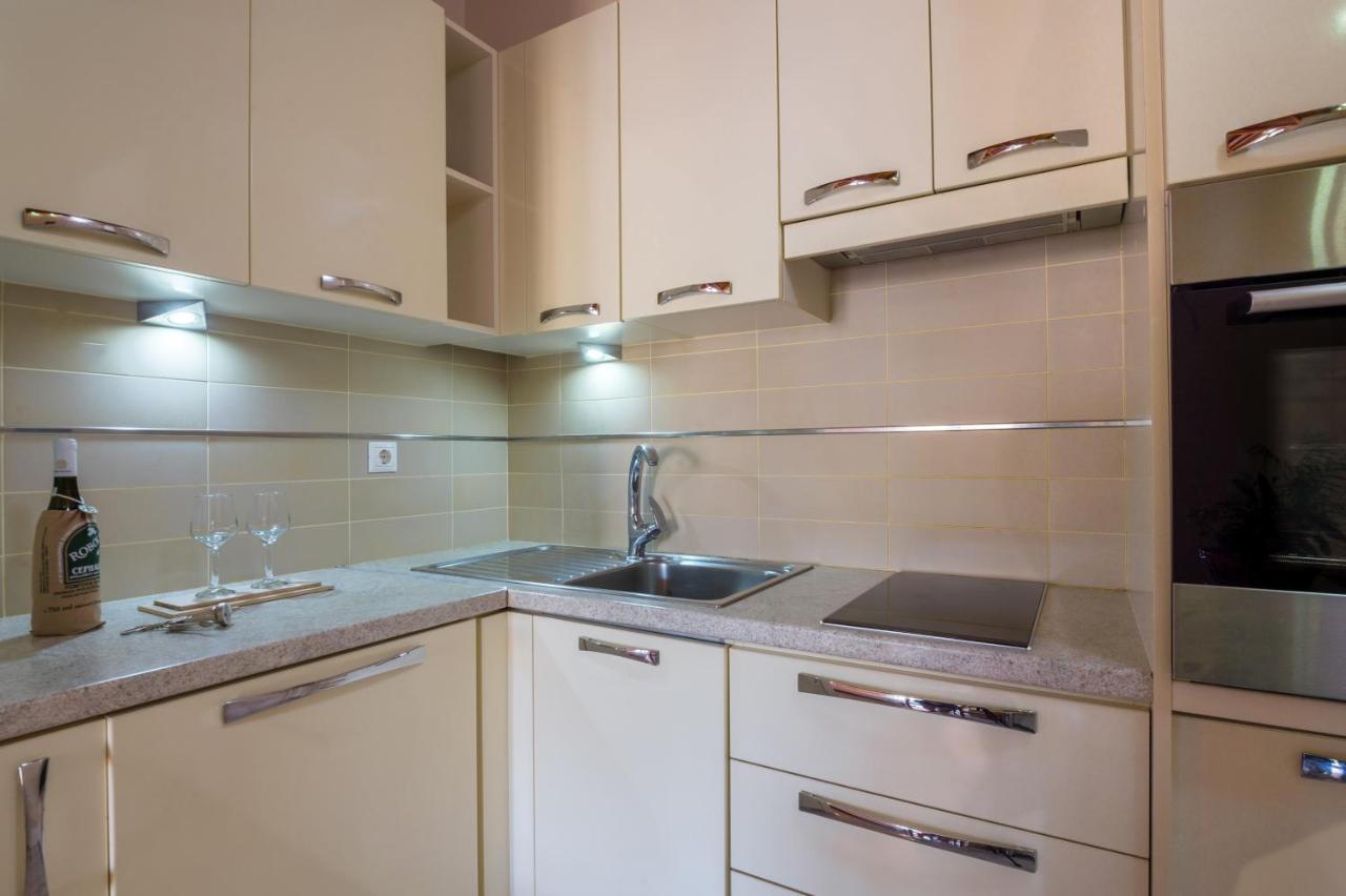 Rouchotas Apartments Argostoli  Esterno foto